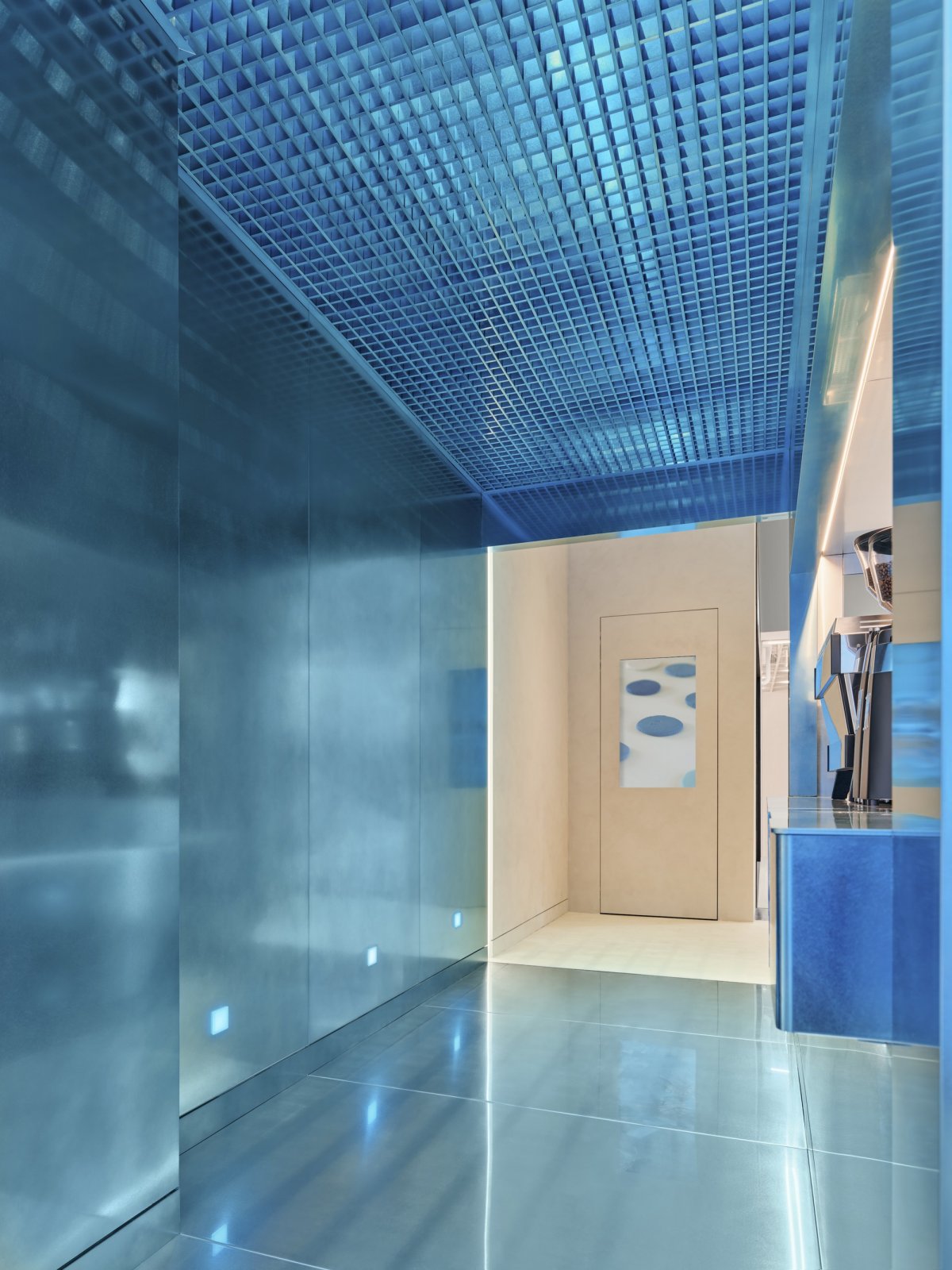 YinjiSpace Teo Yang Studio x Blue Bottle Coffee Myeongdong